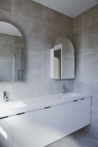 Bathroom renovation Hawthorn