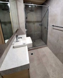 bathroom-apartment-remodel-3