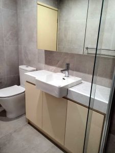 bathroom-apartment-renovation-9