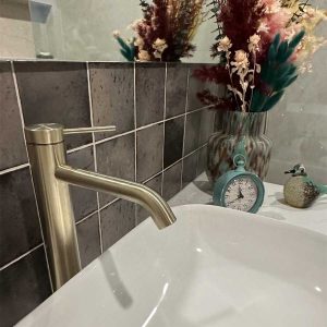 small bathroom renovation south yarra