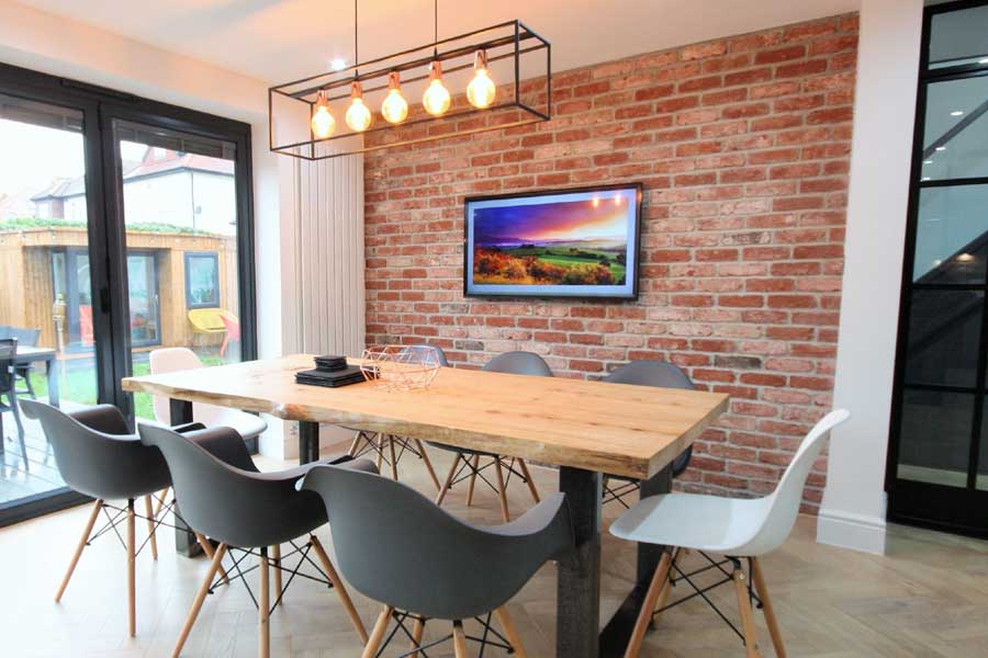 Dining room feature wall